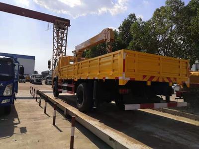 東風(fēng)6.3噸隨車吊 玉柴160馬力發(fā)動機，廠家直銷價格優(yōu)勢解析