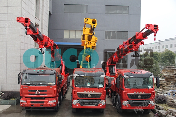 隨車吊 多功能移動起重設備的全面解析